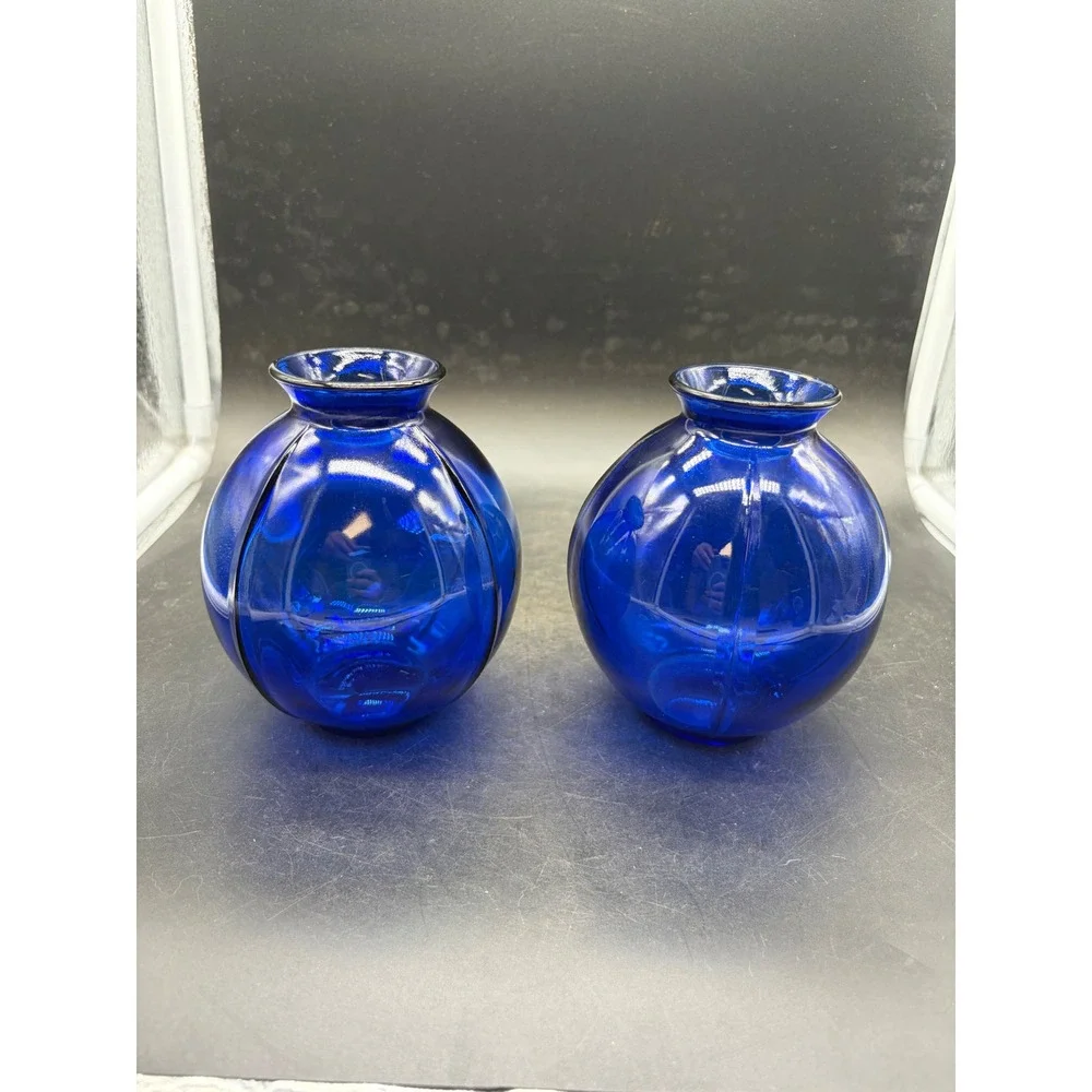 Vintage Cobalt Blue Glass Bud Vases Set of 2 Ribbed Round Optic Art Glass 4.5